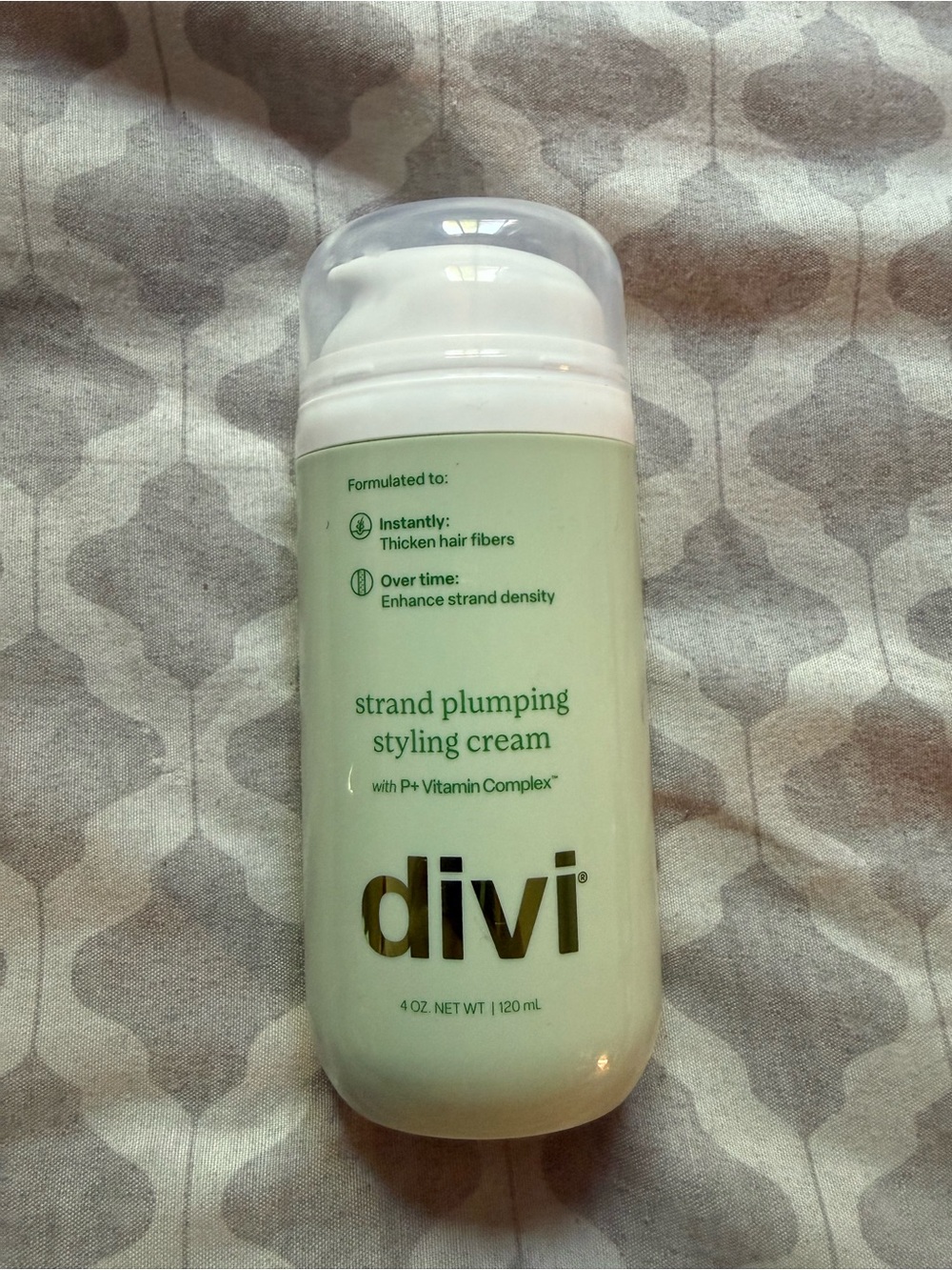 Divi Strand Plumping Styling Cream — Light Green